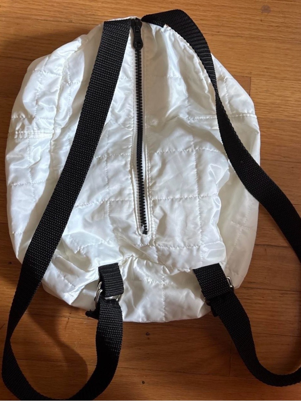 Dolce & Gabbana White Quilted J&ANS Men's Backpack with Black Straps - Picture 2 of 5